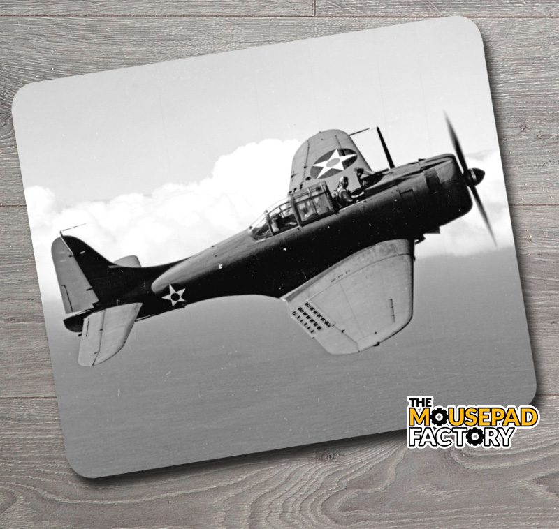 WW II Douglas Dauntless in flight Fighter Plane